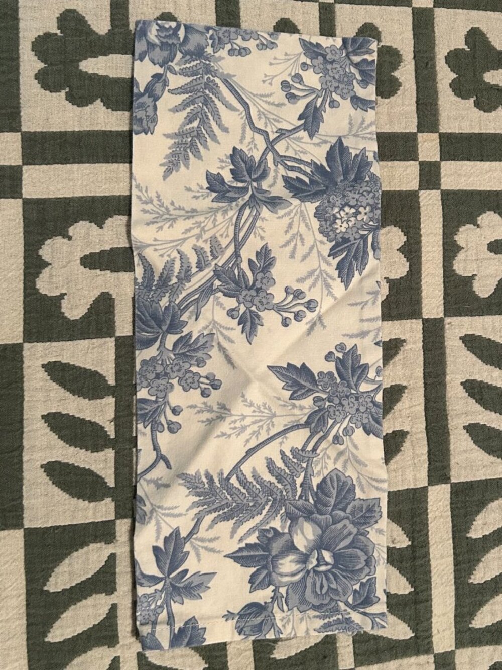 Vintage Vera Bradley Blue Toile Paddy Bag - Picture 6 of 6